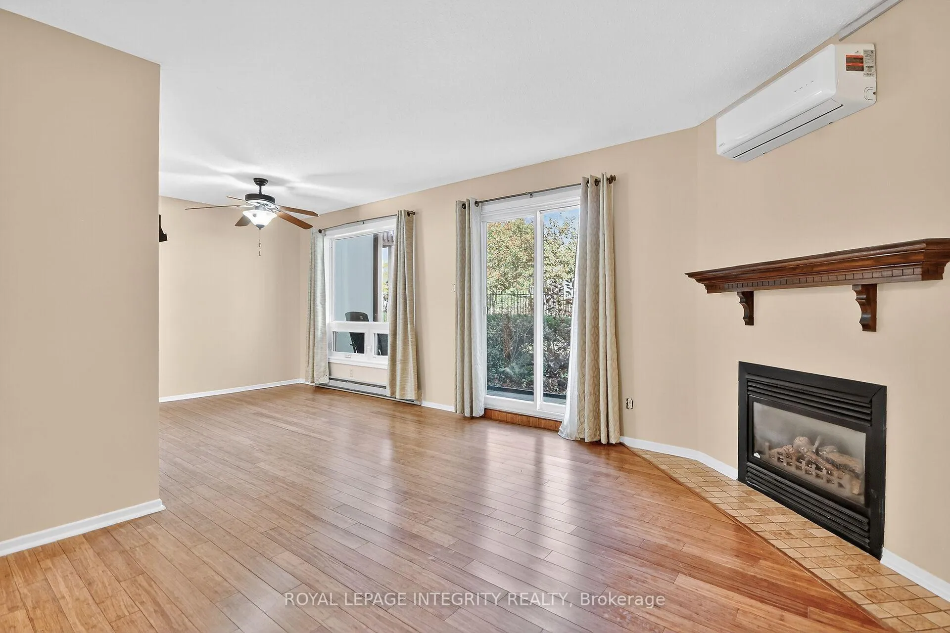 Photo 9 of Unit A, 214 Equestrian Drive, Ottawa, Kanata - Bridlewood — HOMEH