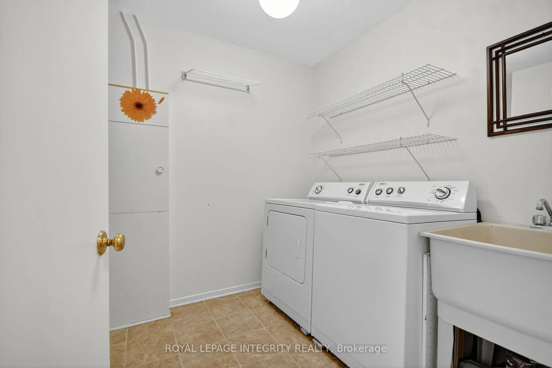 Photo 19 of Unit A, 214 Equestrian Drive, Ottawa, Kanata - Bridlewood — HOMEH