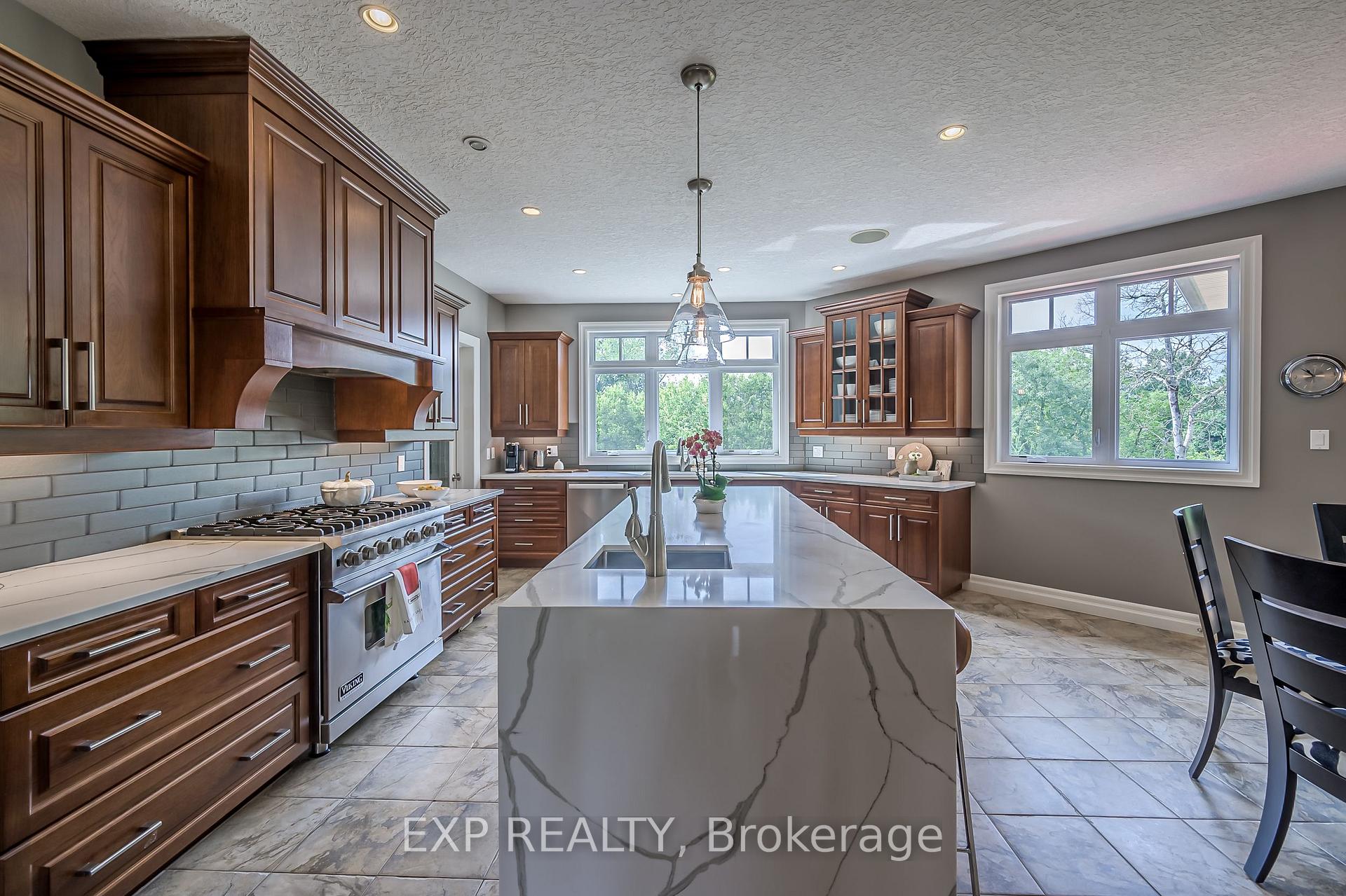 Photo 2 of 49 Byron Avenue, Thames Centre, Rural Thames Centre — HOMEH