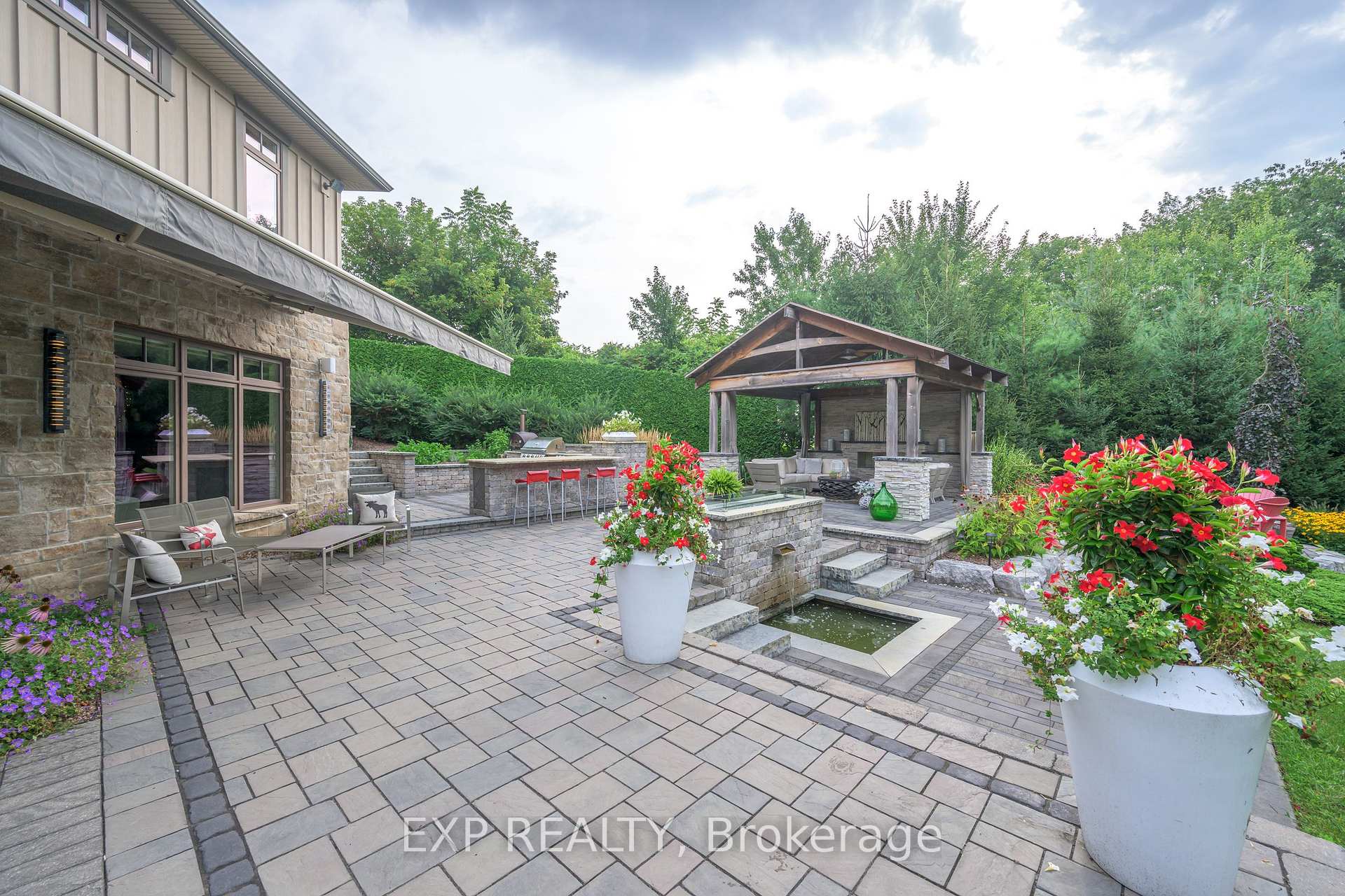 Photo 8 of 49 Byron Avenue, Thames Centre, Rural Thames Centre — HOMEH