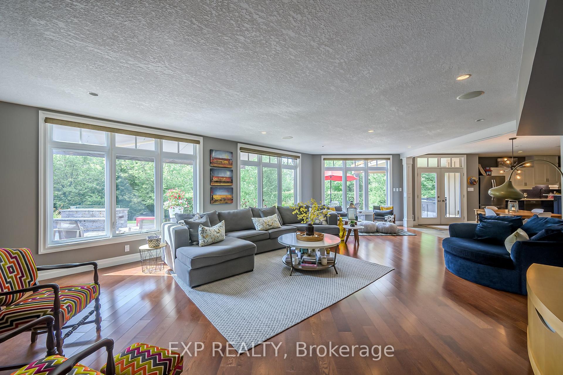 Photo 13 of 49 Byron Avenue, Thames Centre, Rural Thames Centre — HOMEH