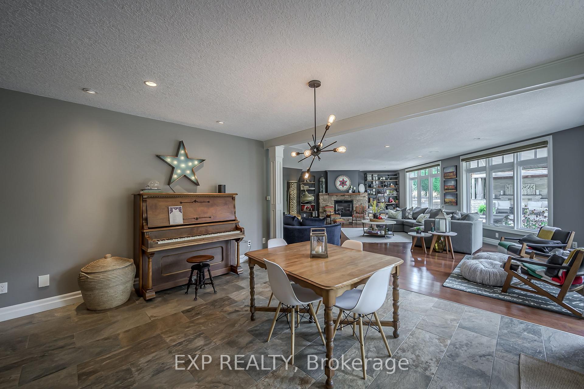 Photo 15 of 49 Byron Avenue, Thames Centre, Rural Thames Centre — HOMEH