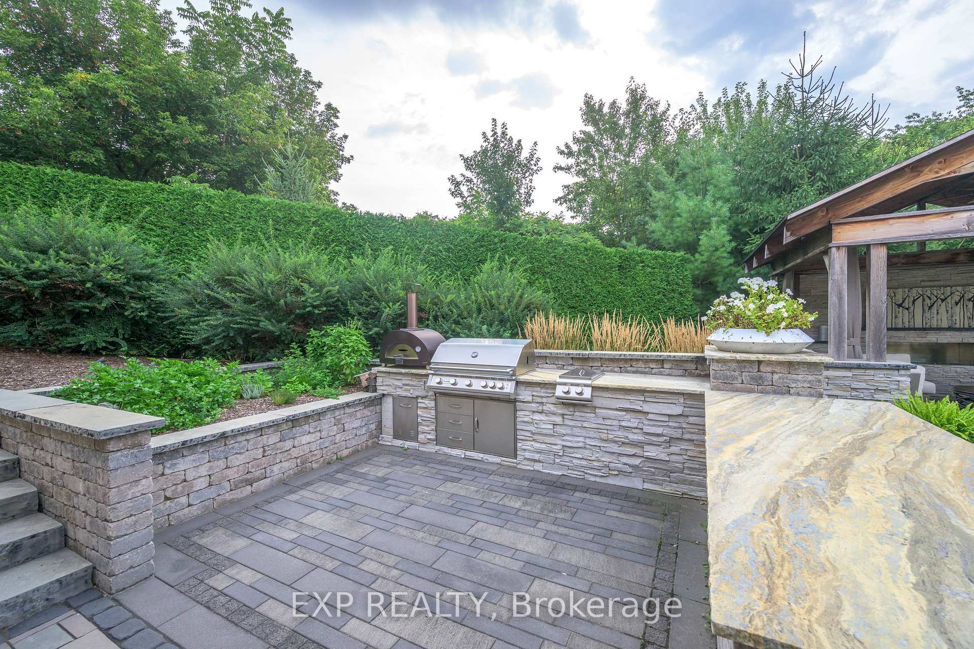 Photo 37 of 49 Byron Avenue, Thames Centre, Rural Thames Centre — HOMEH