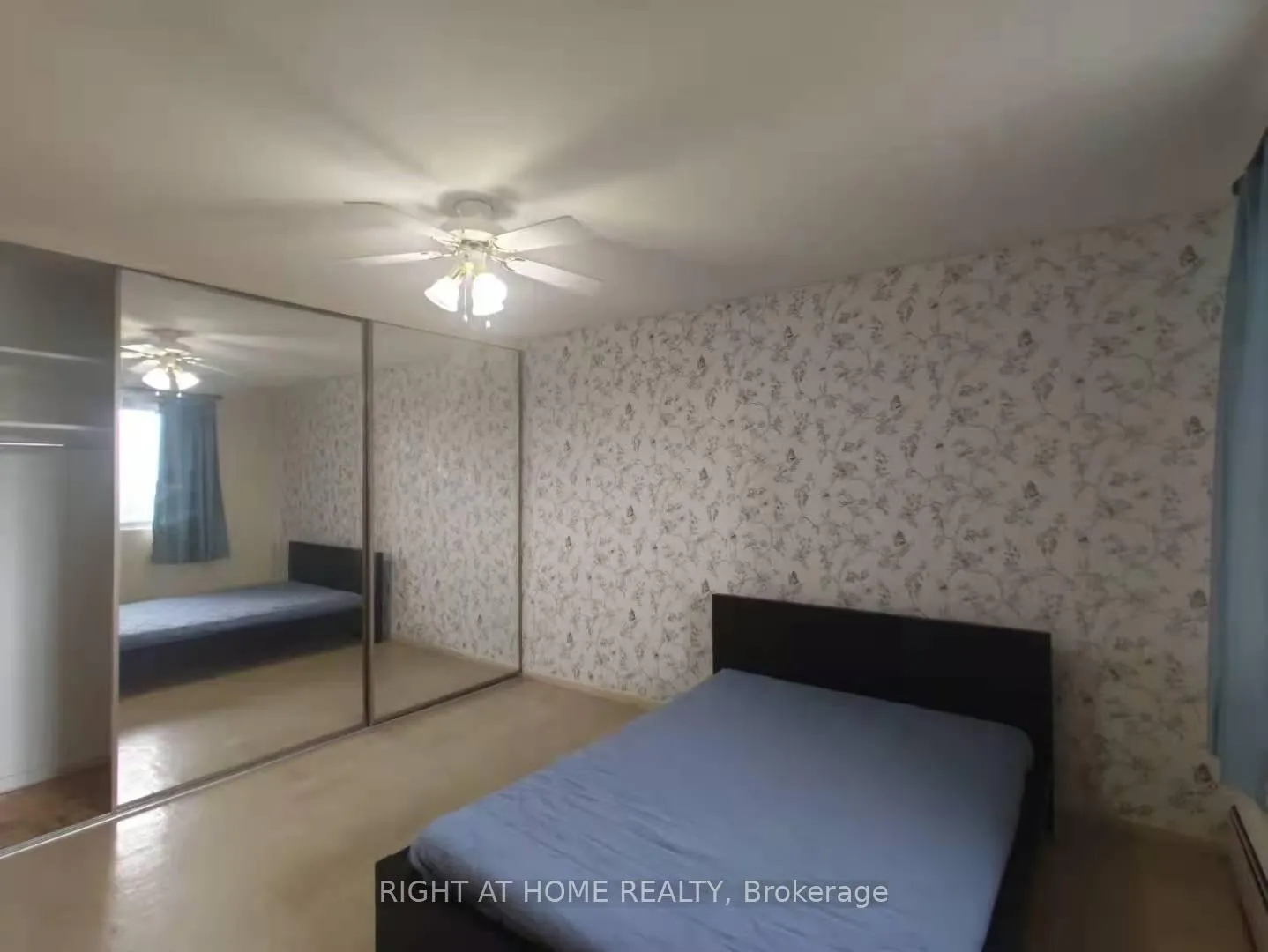 Photo 5 of Unit 501, 20 Chesterton Drive, Ottawa, Borden Farm/Stewart Farm/Carleton Heights/Parkwood Hills — HOMEH
