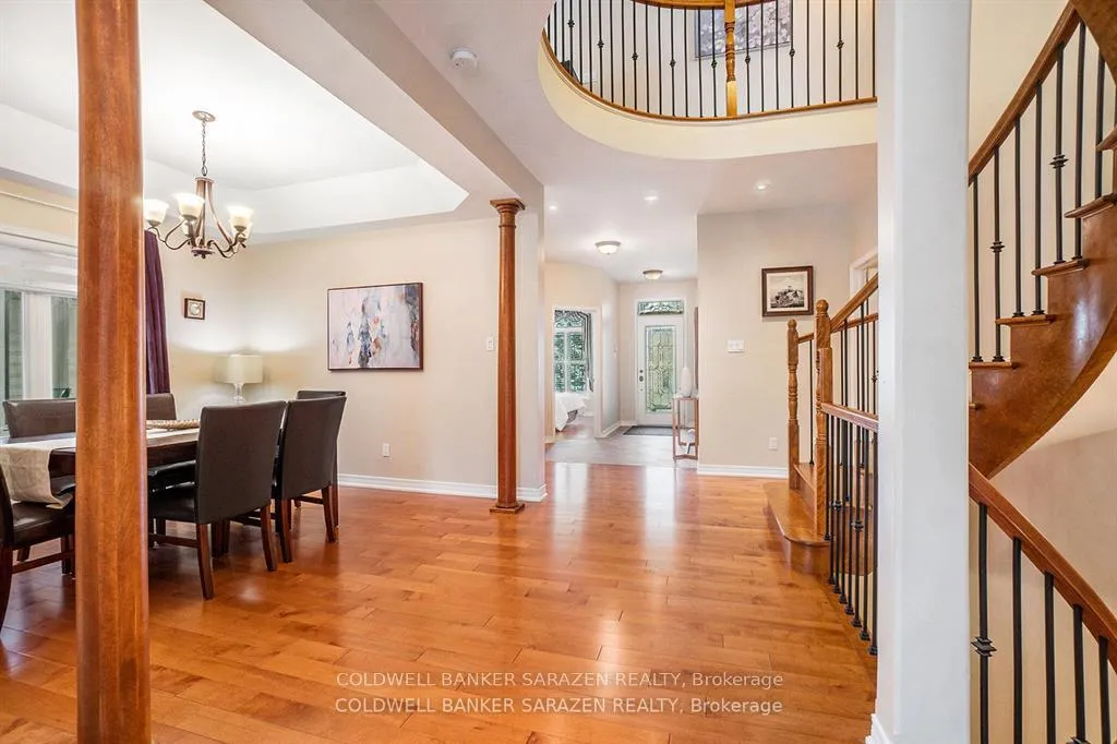 Photo 5 of 221 Madhu Crescent, Ottawa, Mooneys Bay — HOMEH