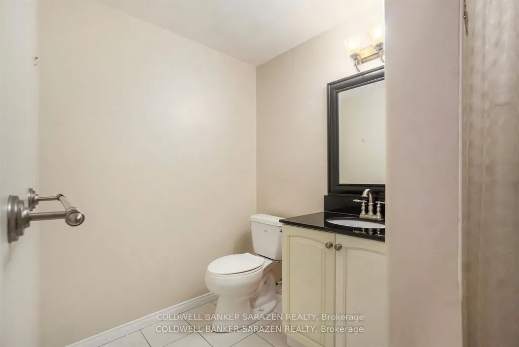 Photo 25 of 221 Madhu Crescent, Ottawa, Mooneys Bay — HOMEH