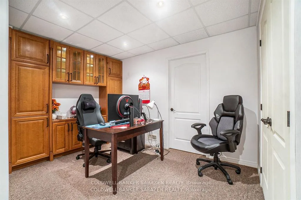 Photo 35 of 221 Madhu Crescent, Ottawa, Mooneys Bay — HOMEH