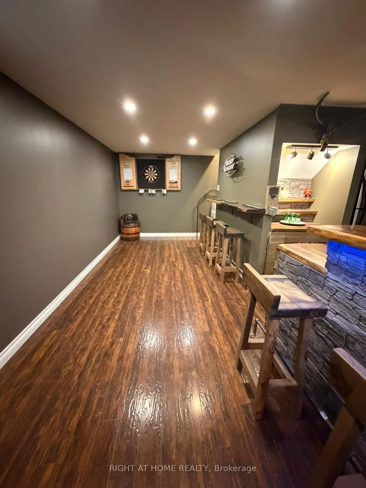 Photo 13 of 786 8th Street E, Owen Sound — HOMEH