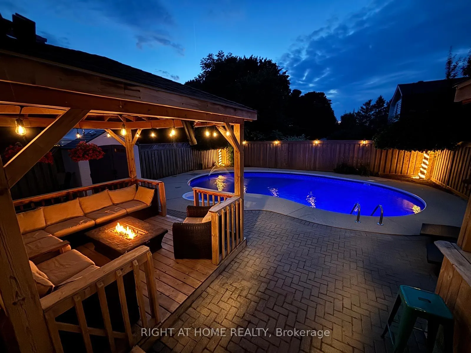 Photo 21 of 786 8th Street E, Owen Sound — HOMEH