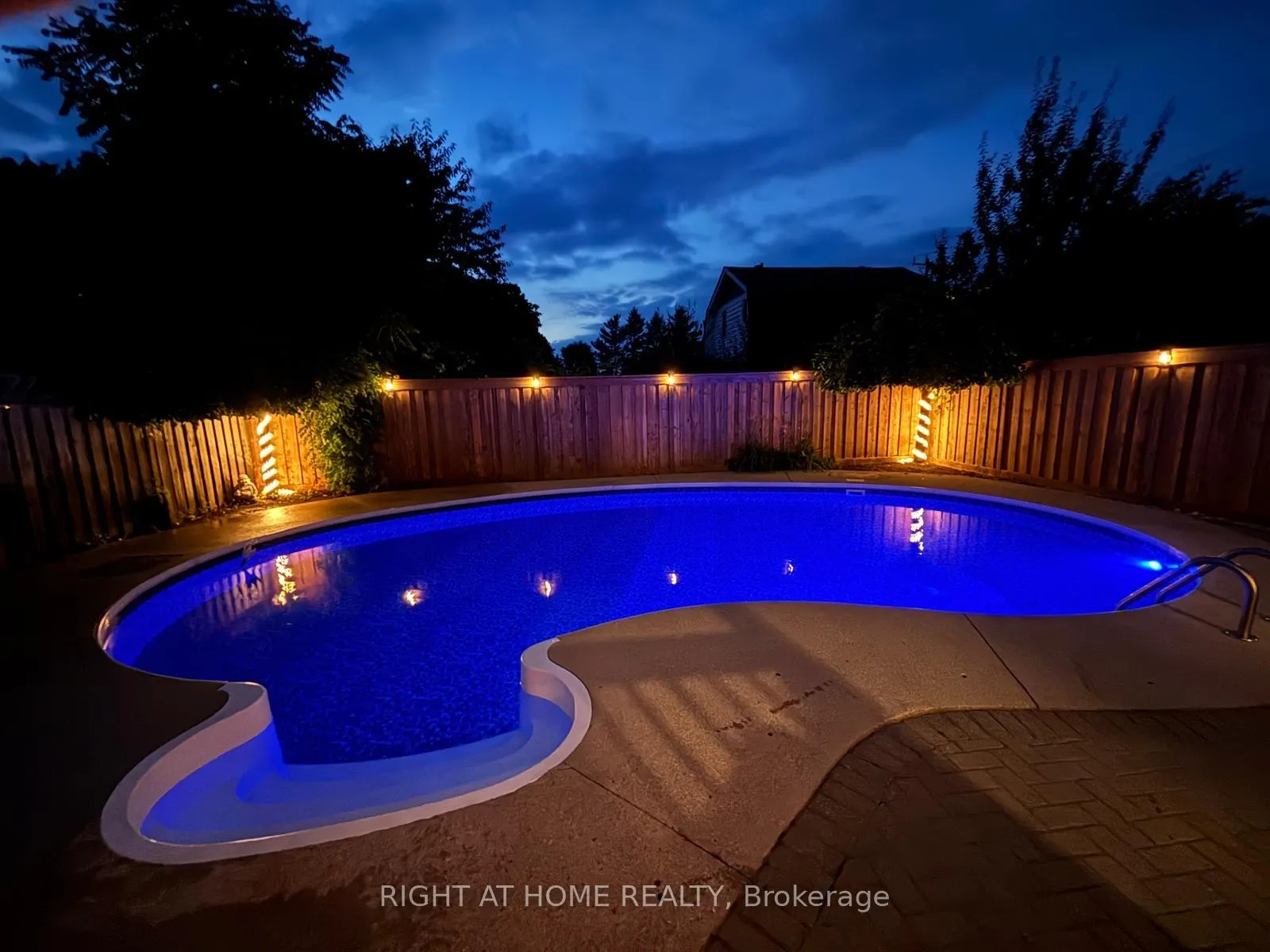 Photo 23 of 786 8th Street E, Owen Sound — HOMEH