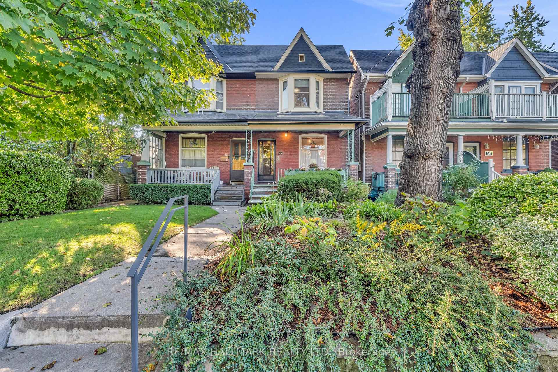 Photo 2 of 63 Eastmount Avenue, Toronto, Playter Estates-Danforth — HOMEH