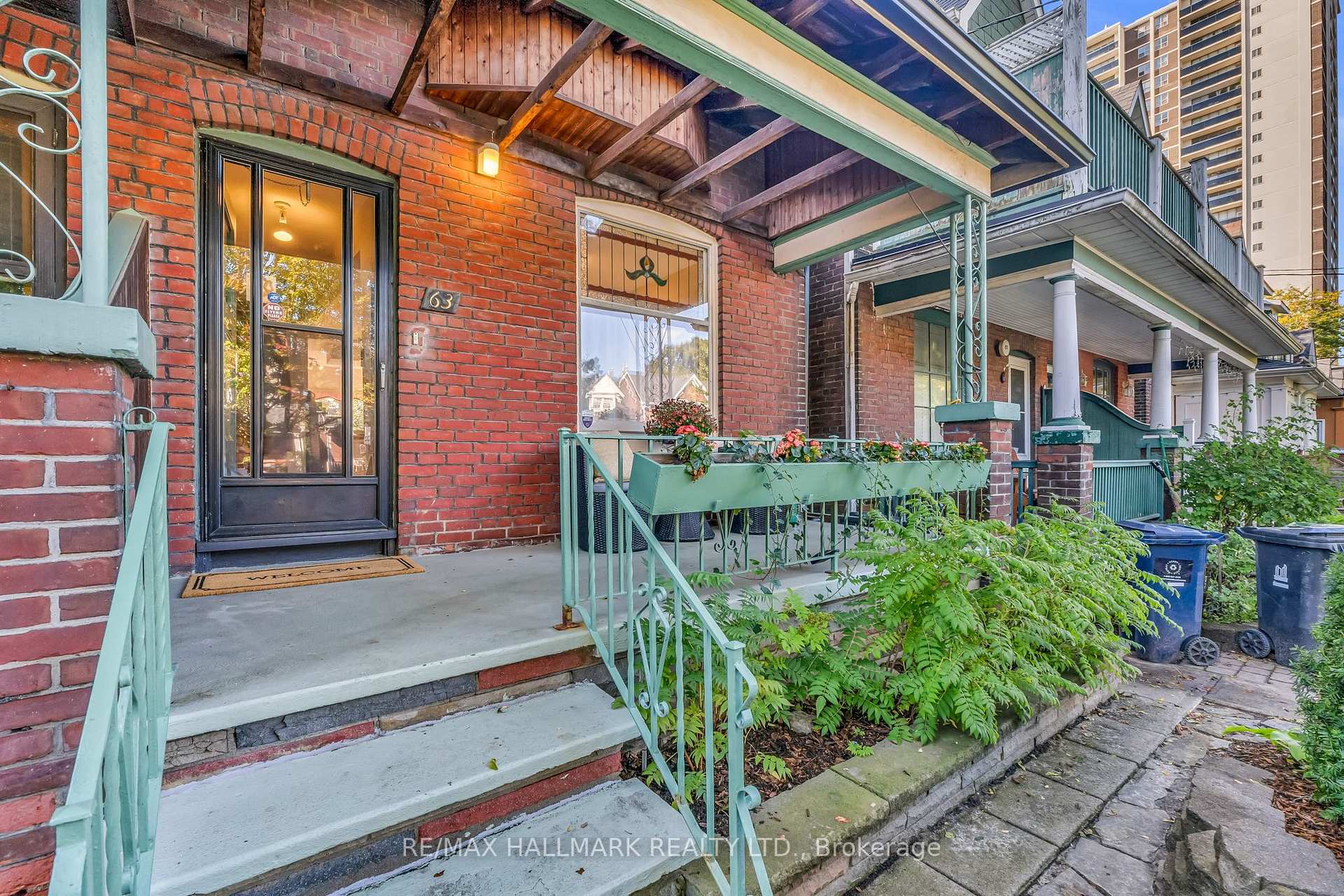 Photo 3 of 63 Eastmount Avenue, Toronto, Playter Estates-Danforth — HOMEH