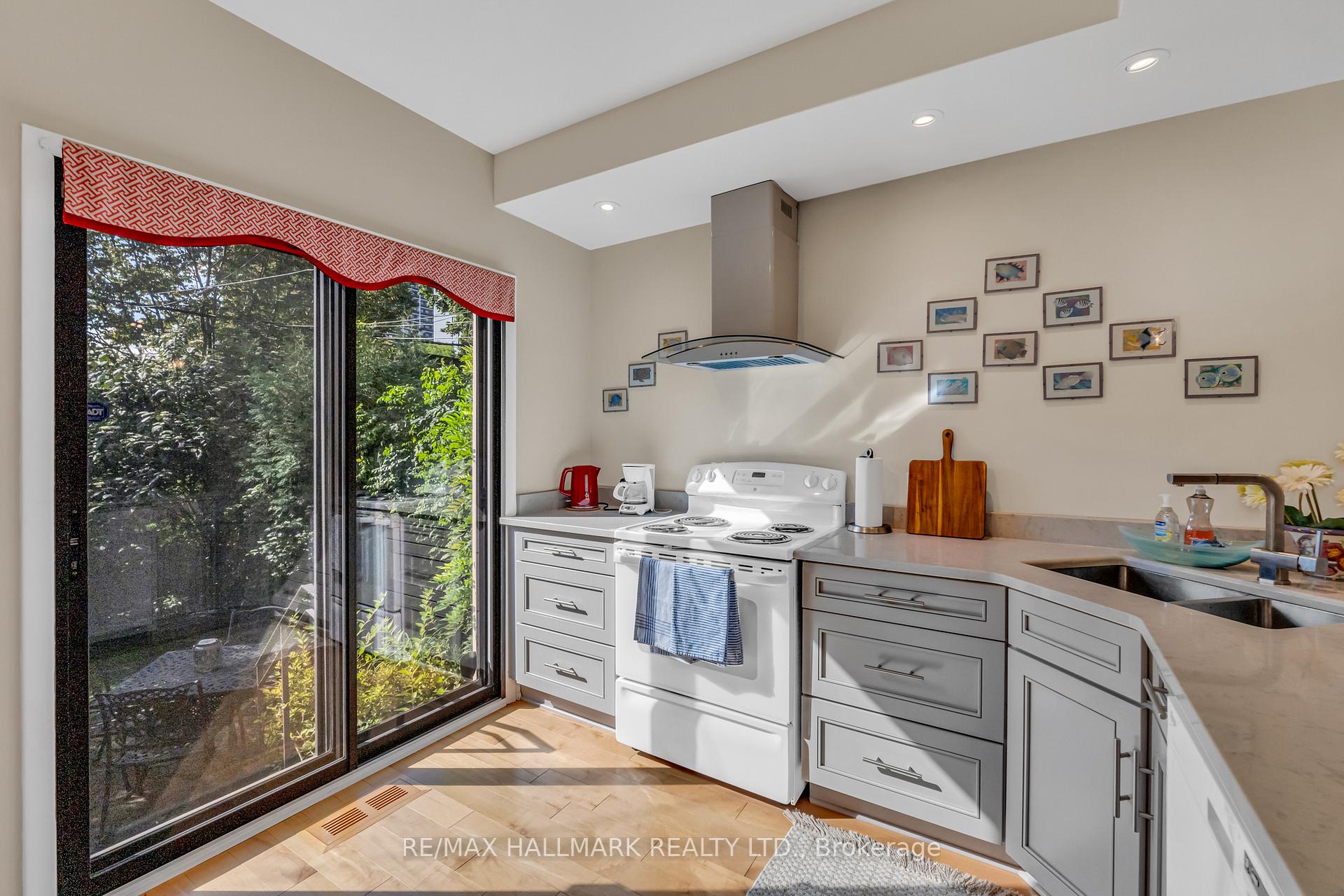 Photo 18 of 63 Eastmount Avenue, Toronto, Playter Estates-Danforth — HOMEH