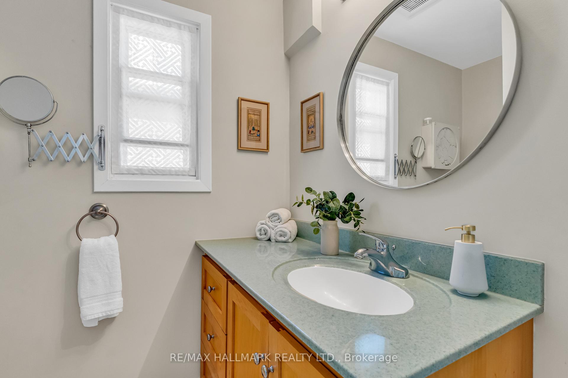 Photo 27 of 63 Eastmount Avenue, Toronto, Playter Estates-Danforth — HOMEH