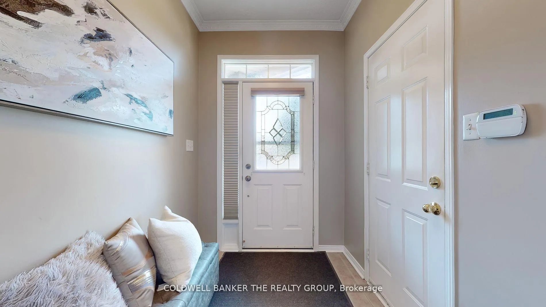 Photo 4 of 5 Collingwood Avenue, Brampton, Snelgrove — HOMEH