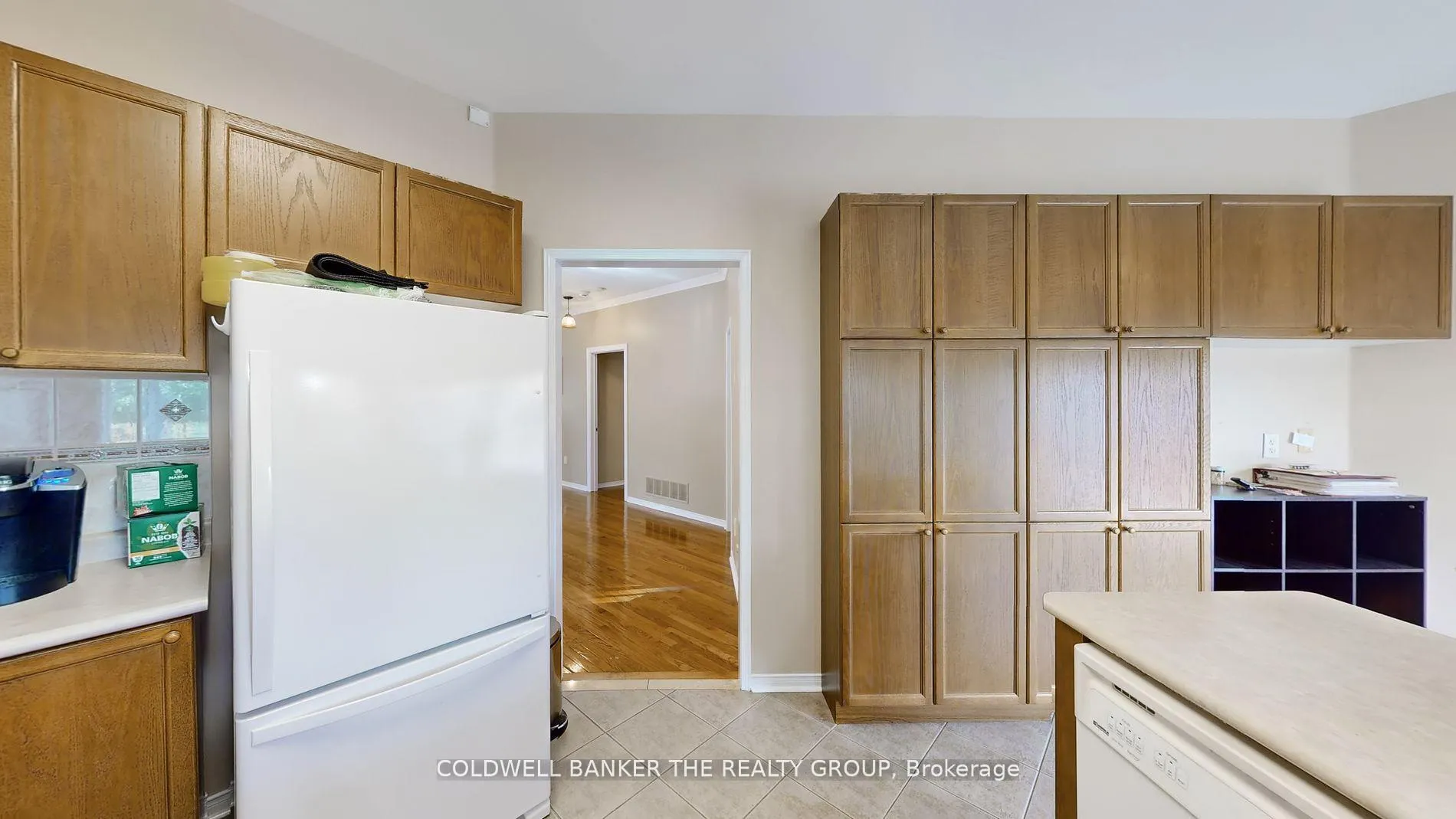 Photo 12 of 5 Collingwood Avenue, Brampton, Snelgrove — HOMEH