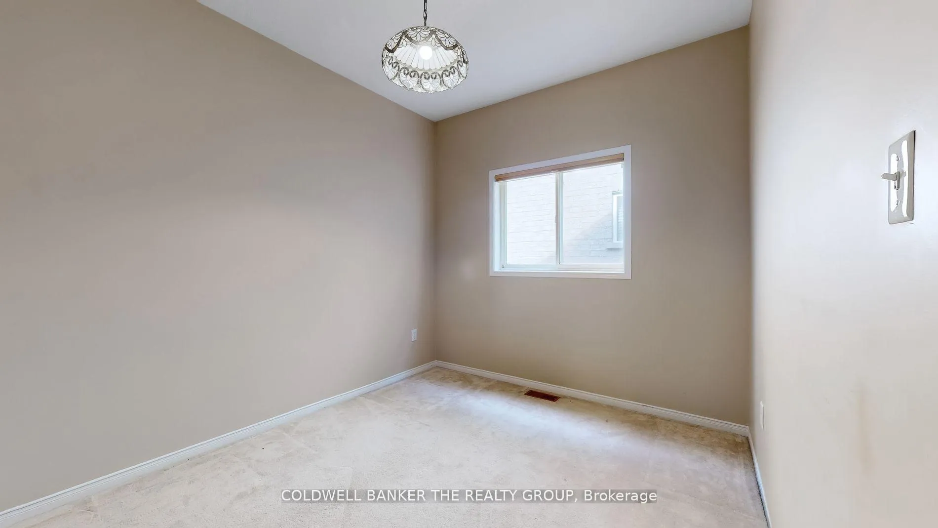 Photo 25 of 5 Collingwood Avenue, Brampton, Snelgrove — HOMEH