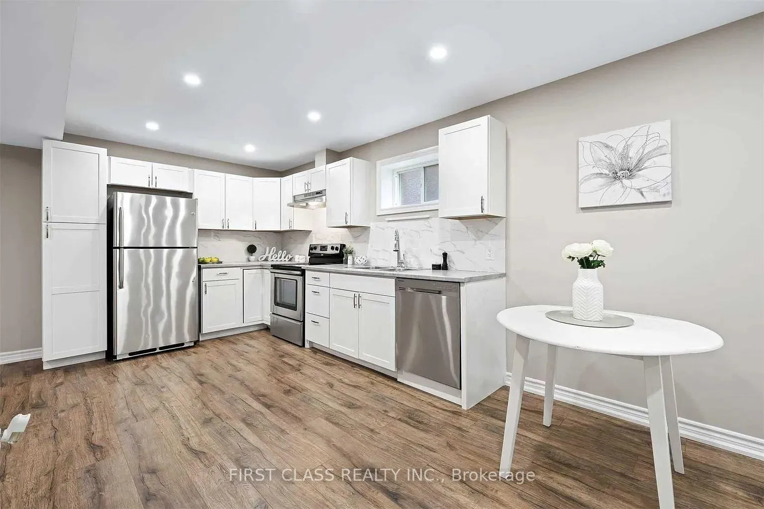 Photo 2 of Unit Bsmt, 10 Leslie Avenue, Barrie, Holly — HOMEH