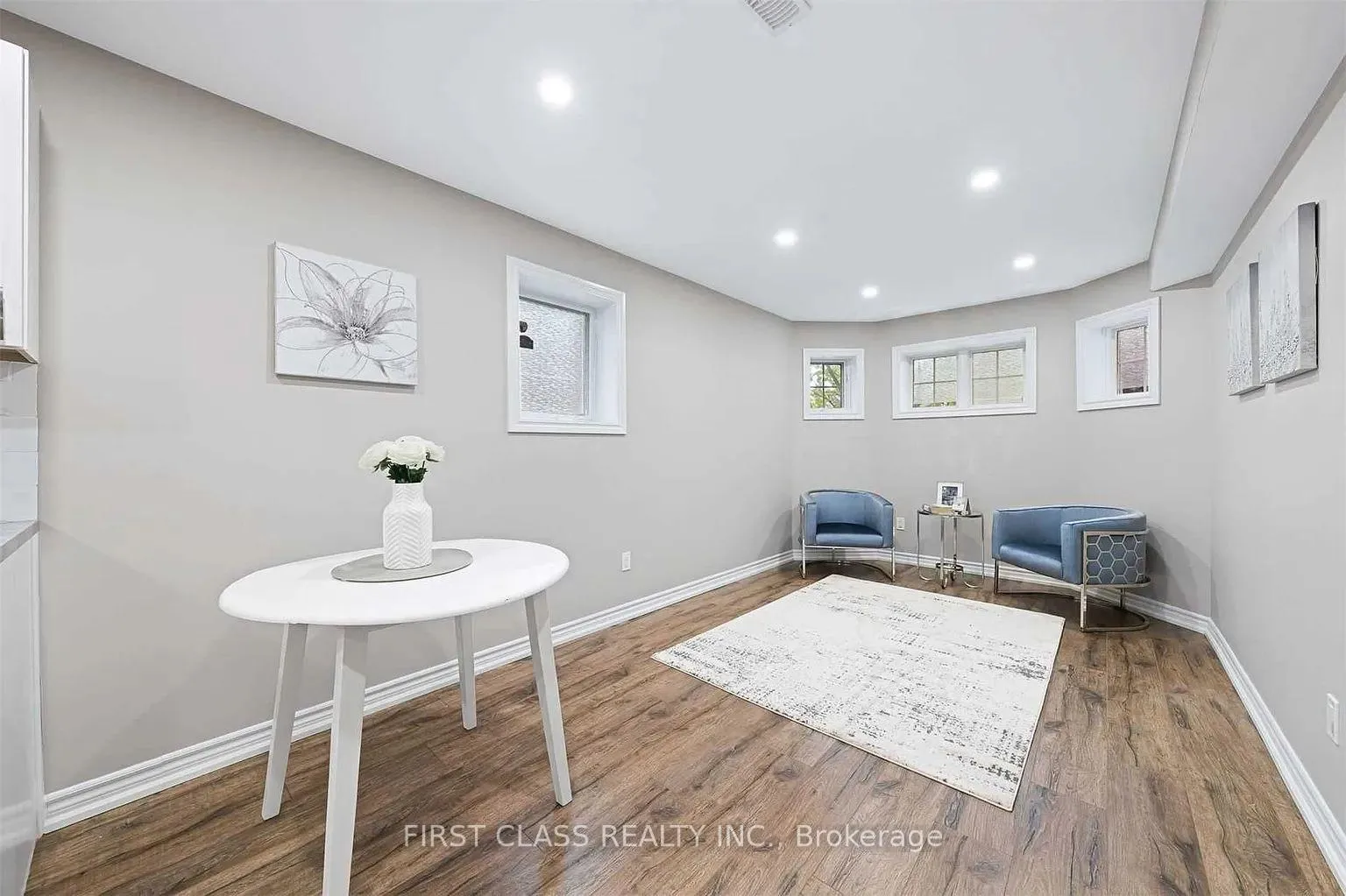 Photo 6 of Unit Bsmt, 10 Leslie Avenue, Barrie, Holly — HOMEH