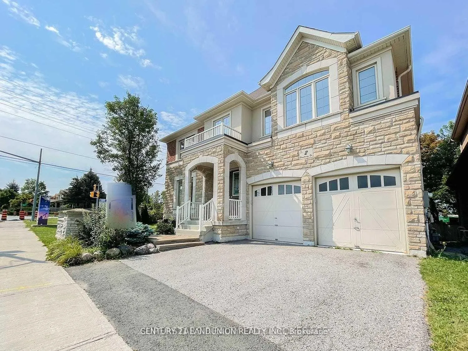 Photo 2 of 2 Stonebridge Drive, Markham, Berczy — HOMEH