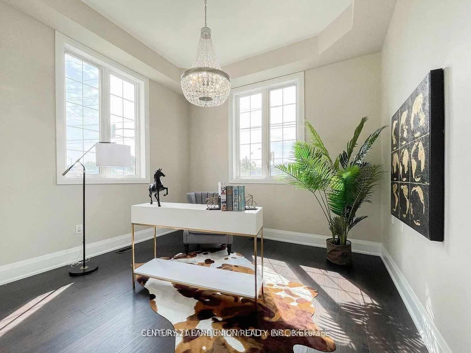 Photo 9 of 2 Stonebridge Drive, Markham, Berczy — HOMEH