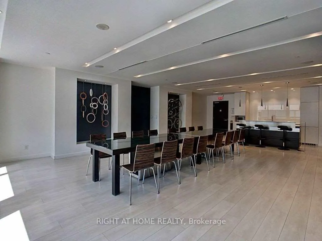 Photo 7 of Unit 714, 170 Sumach Street, Toronto, Regent Park — HOMEH
