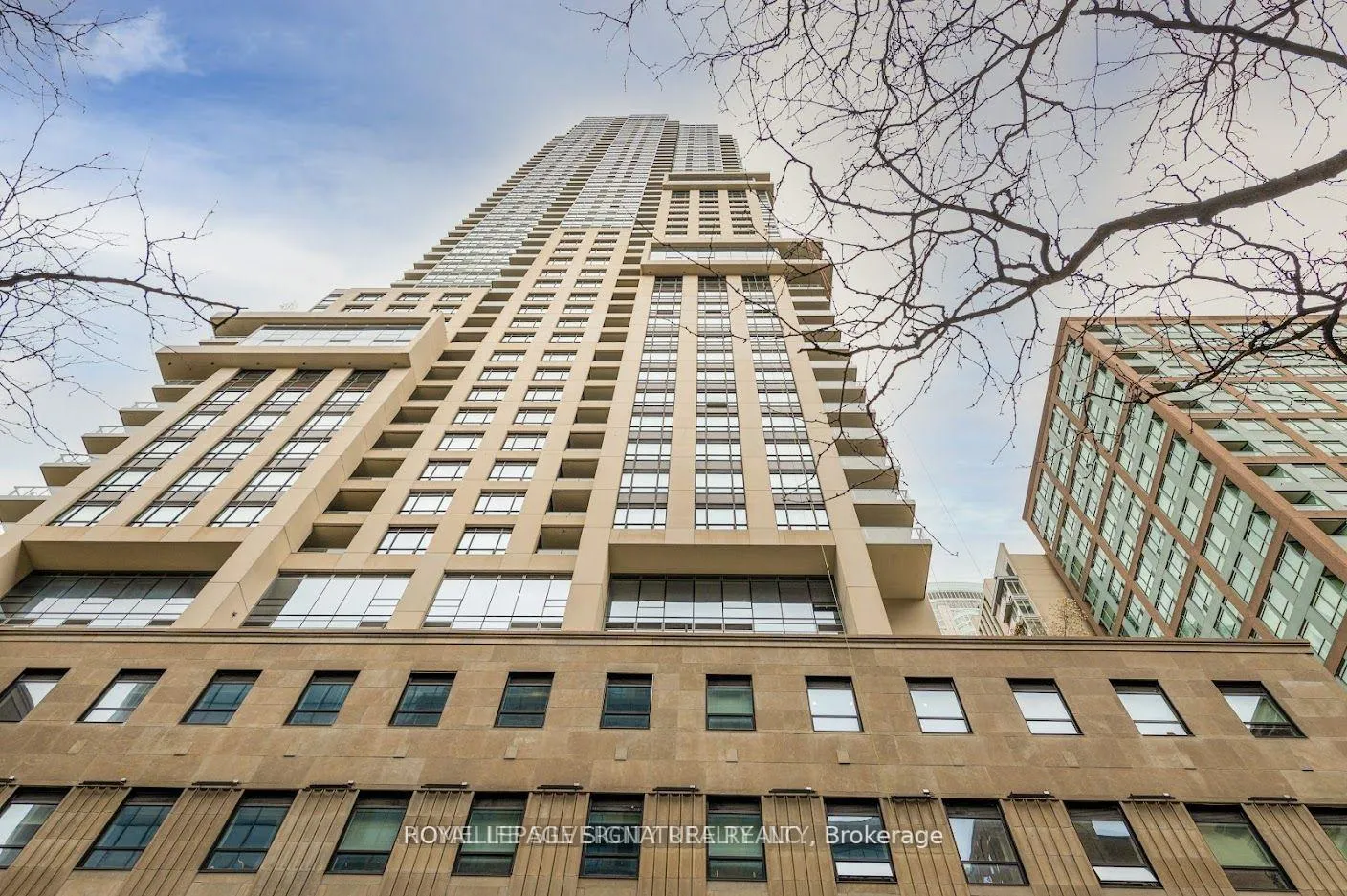 Photo 3 of Unit 4203, 88 Scott Street, Toronto, Church-Yonge Corridor — HOMEH