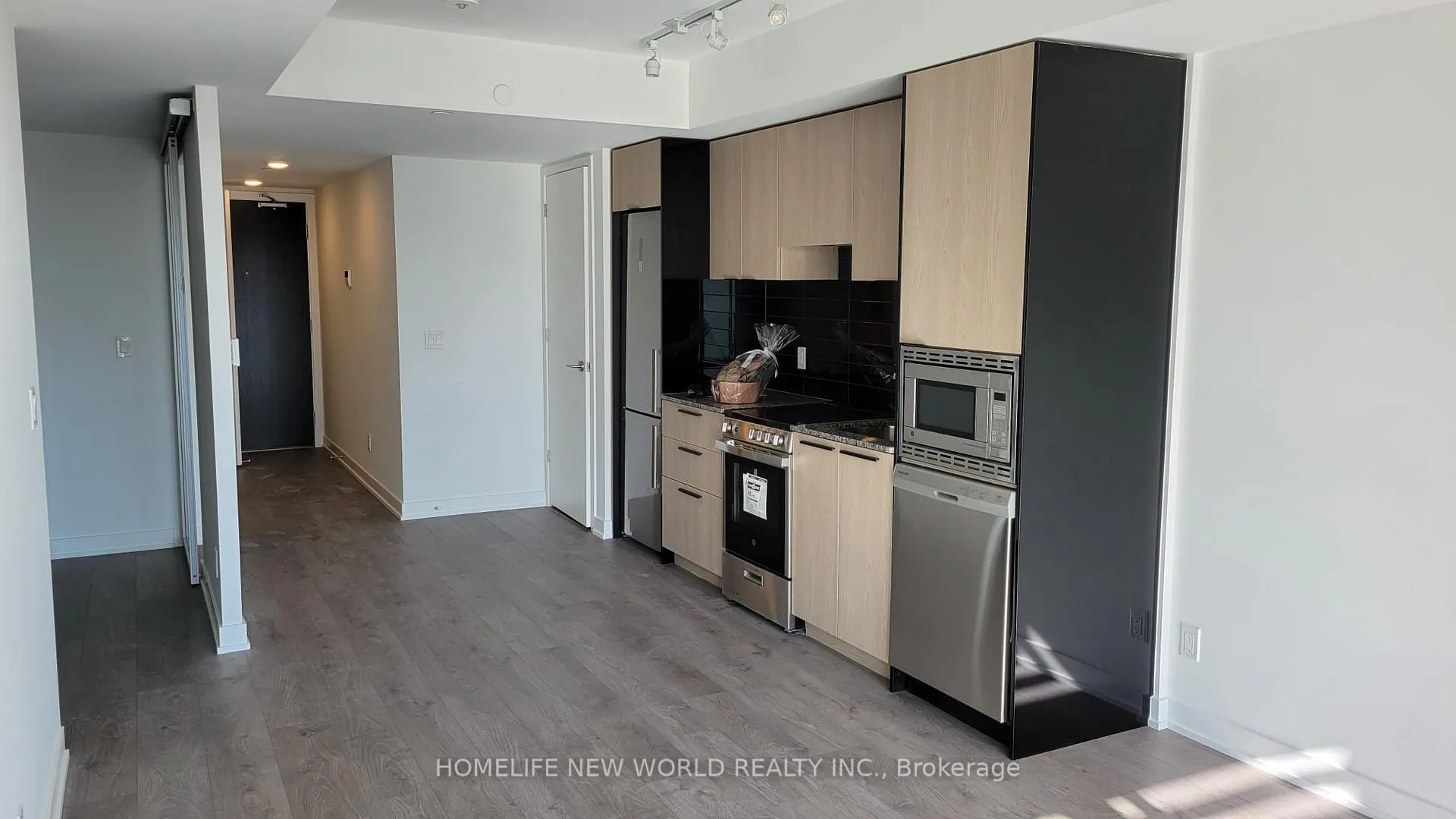Photo 3 of Unit 1407, 18 Maitland Terrace, Toronto, Church-Yonge Corridor — HOMEH