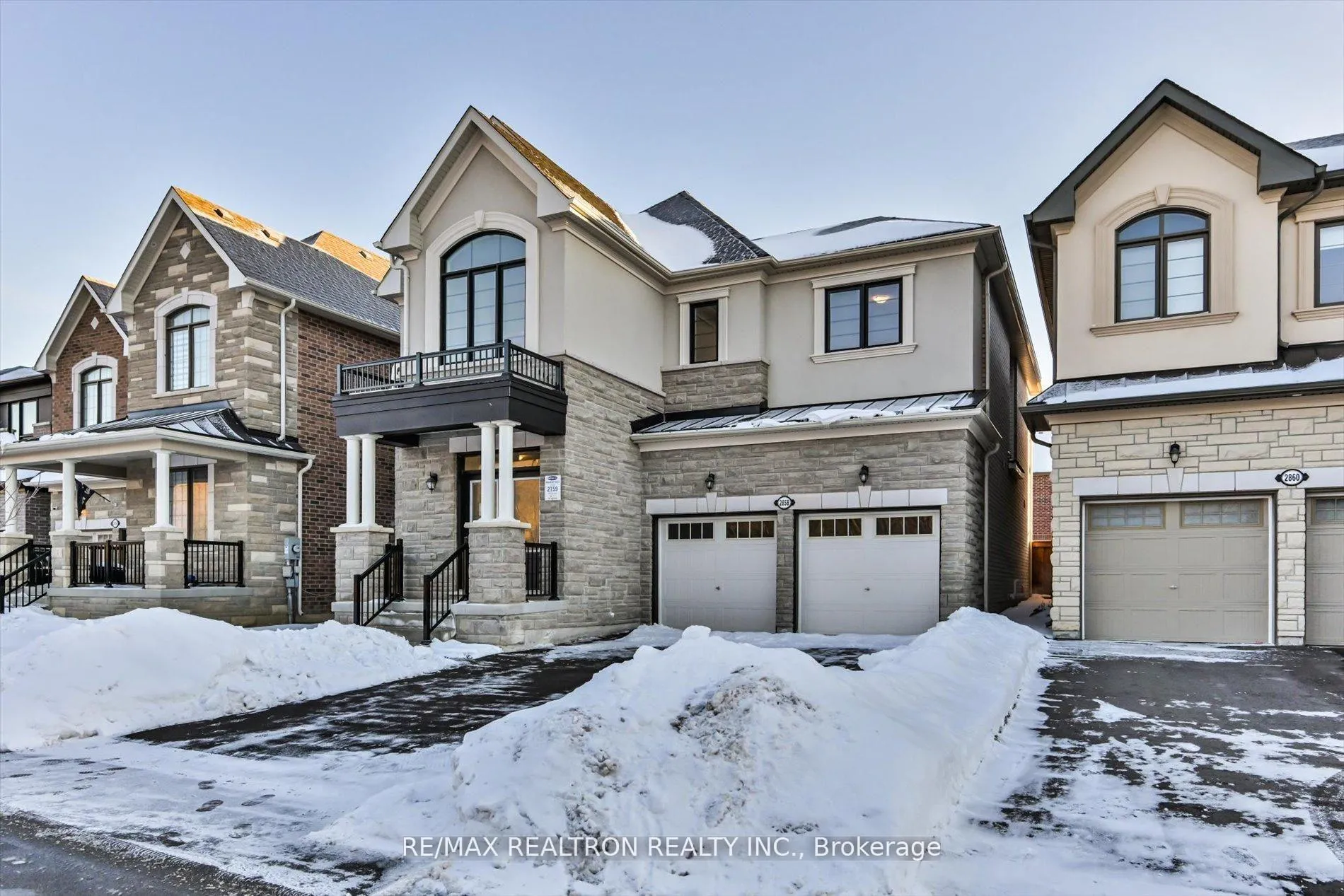 Photo 2 of 2858 Foxden Square, Pickering, Rural Pickering — HOMEH