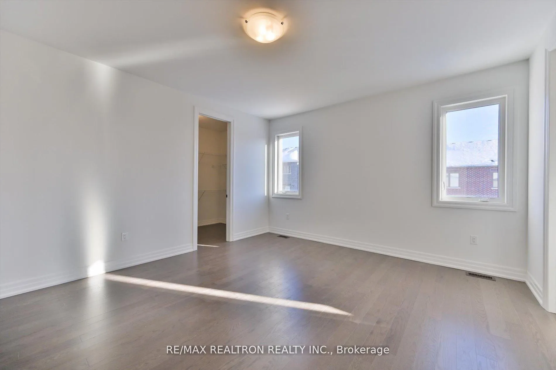 Photo 21 of 2858 Foxden Square, Pickering, Rural Pickering — HOMEH