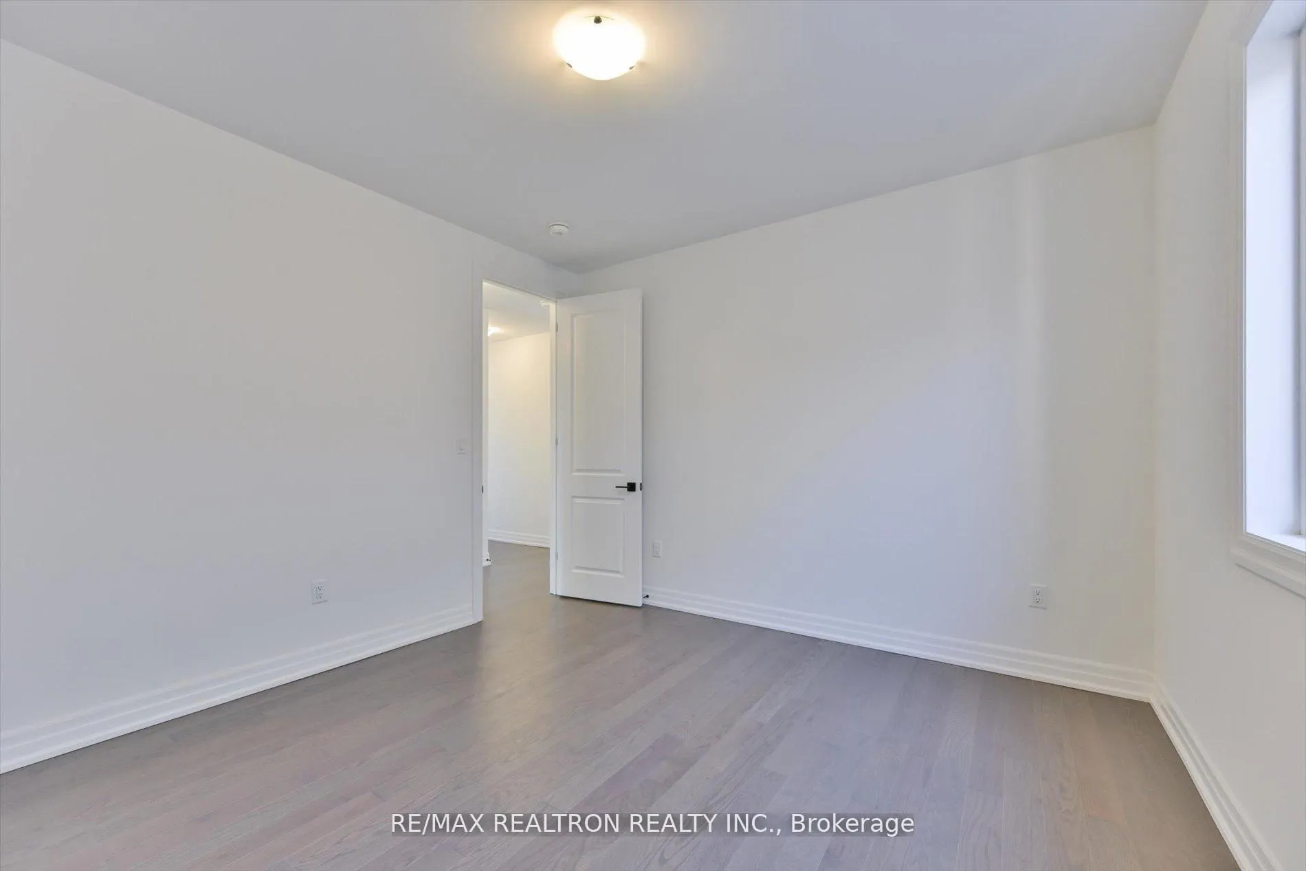 Photo 42 of 2858 Foxden Square, Pickering, Rural Pickering — HOMEH