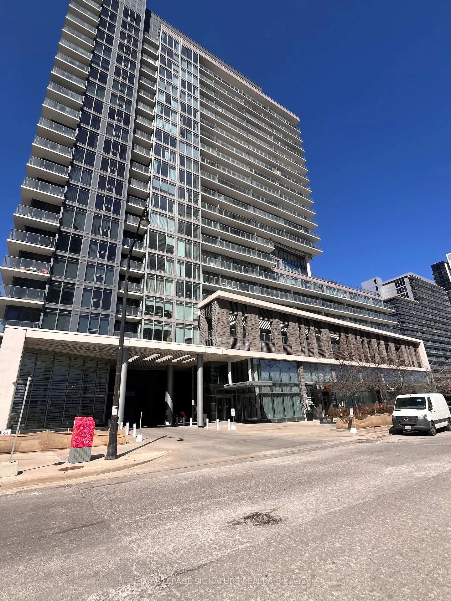 Photo 9 of Unit 2003, 72 Esther Shiner Boulevard, North York, Bayview Village — HOMEH