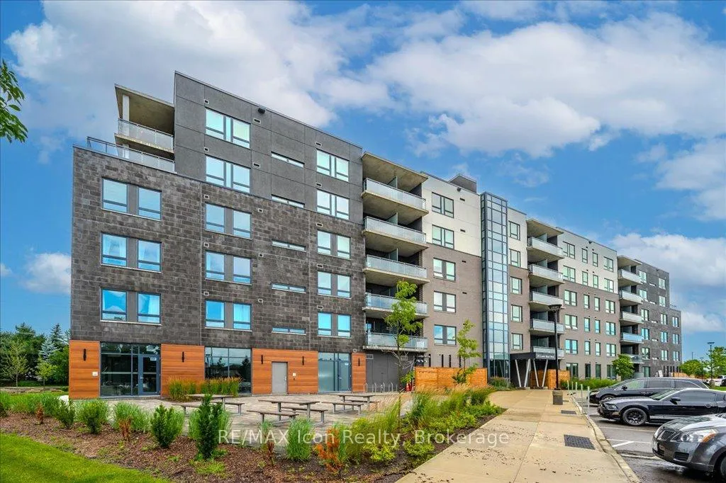 Front of Unit 105, 26 Lowes Road W