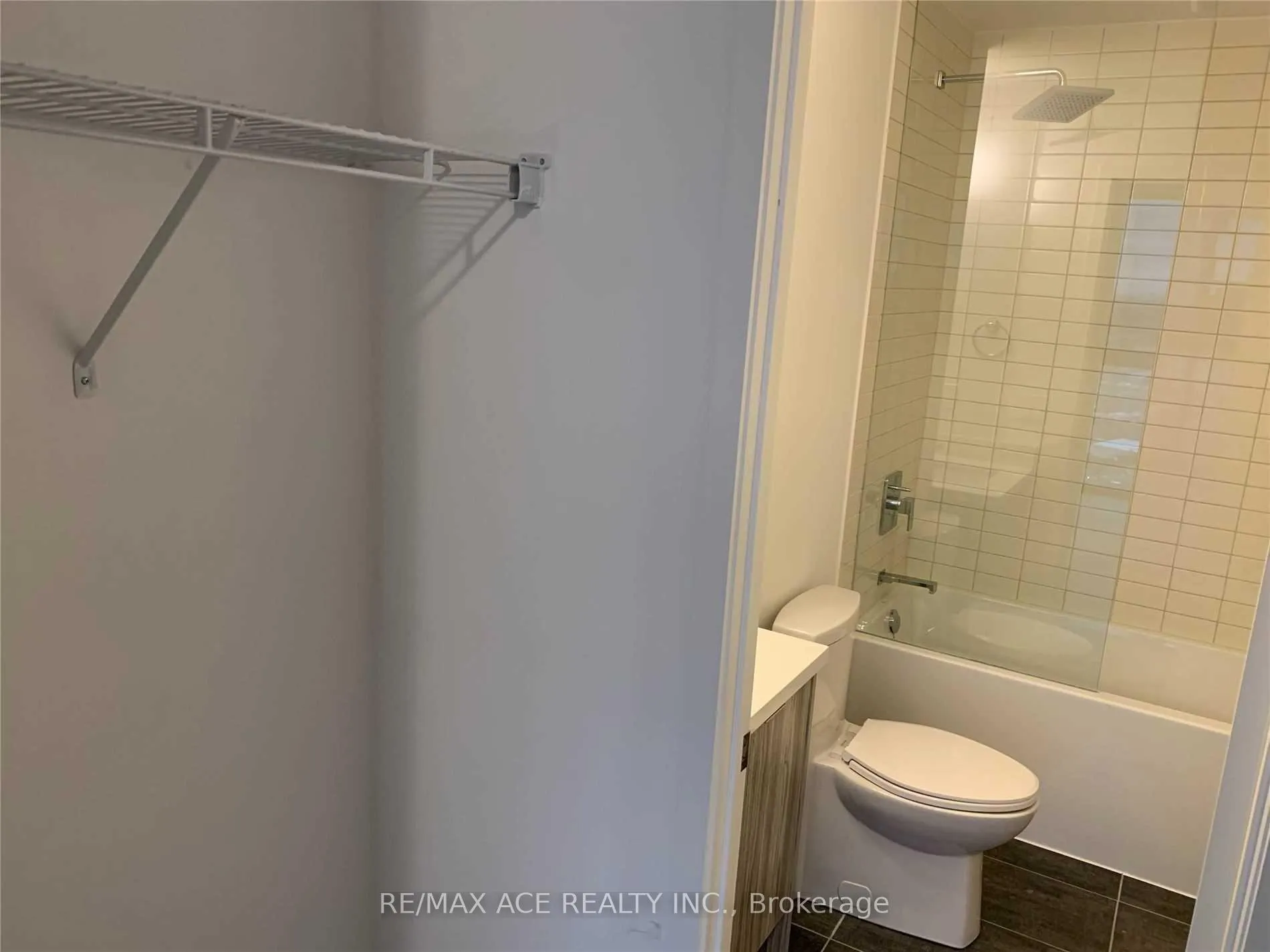Photo 19 of Unit 3509, 2908 Highway 7, Vaughan, Concord — HOMEH