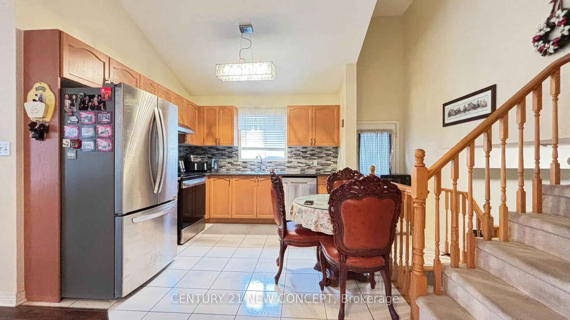 Photo 8 of 508 Southridge Drive, Hamilton, Mountview — HOMEH