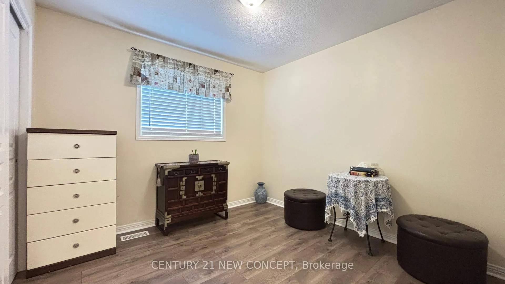 Photo 18 of 508 Southridge Drive, Hamilton, Mountview — HOMEH