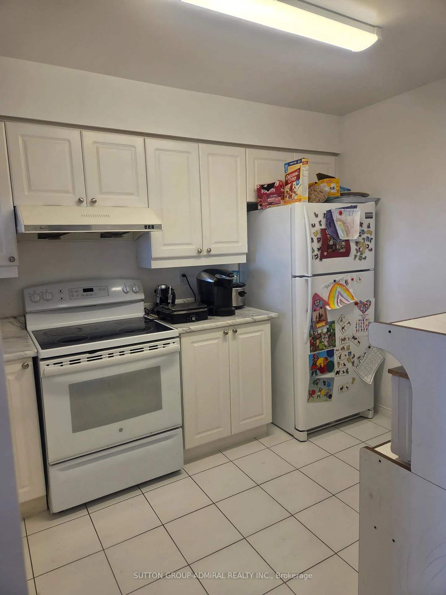 Photo 3 of Unit PH03, 11 Townsgate Drive, Vaughan, Crestwood-Springfarm-Yorkhill — HOMEH