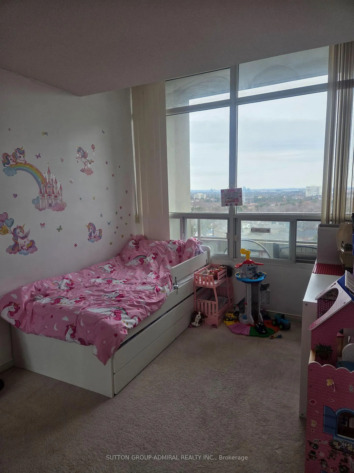 Photo 13 of Unit PH03, 11 Townsgate Drive, Vaughan, Crestwood-Springfarm-Yorkhill — HOMEH