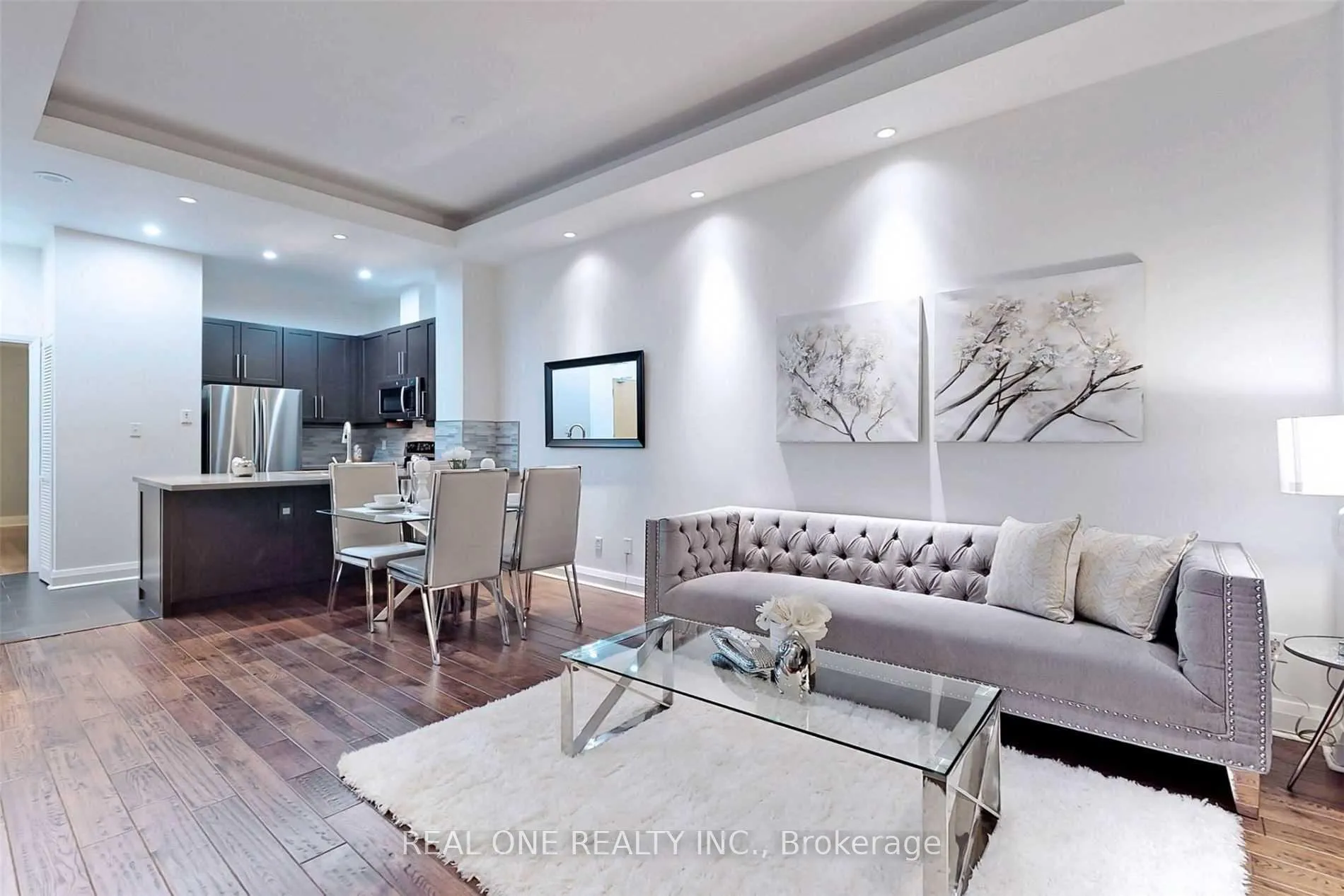Photo 3 of Unit 301, 8 Wellesley Street E, Toronto, Church-Yonge Corridor — HOMEH