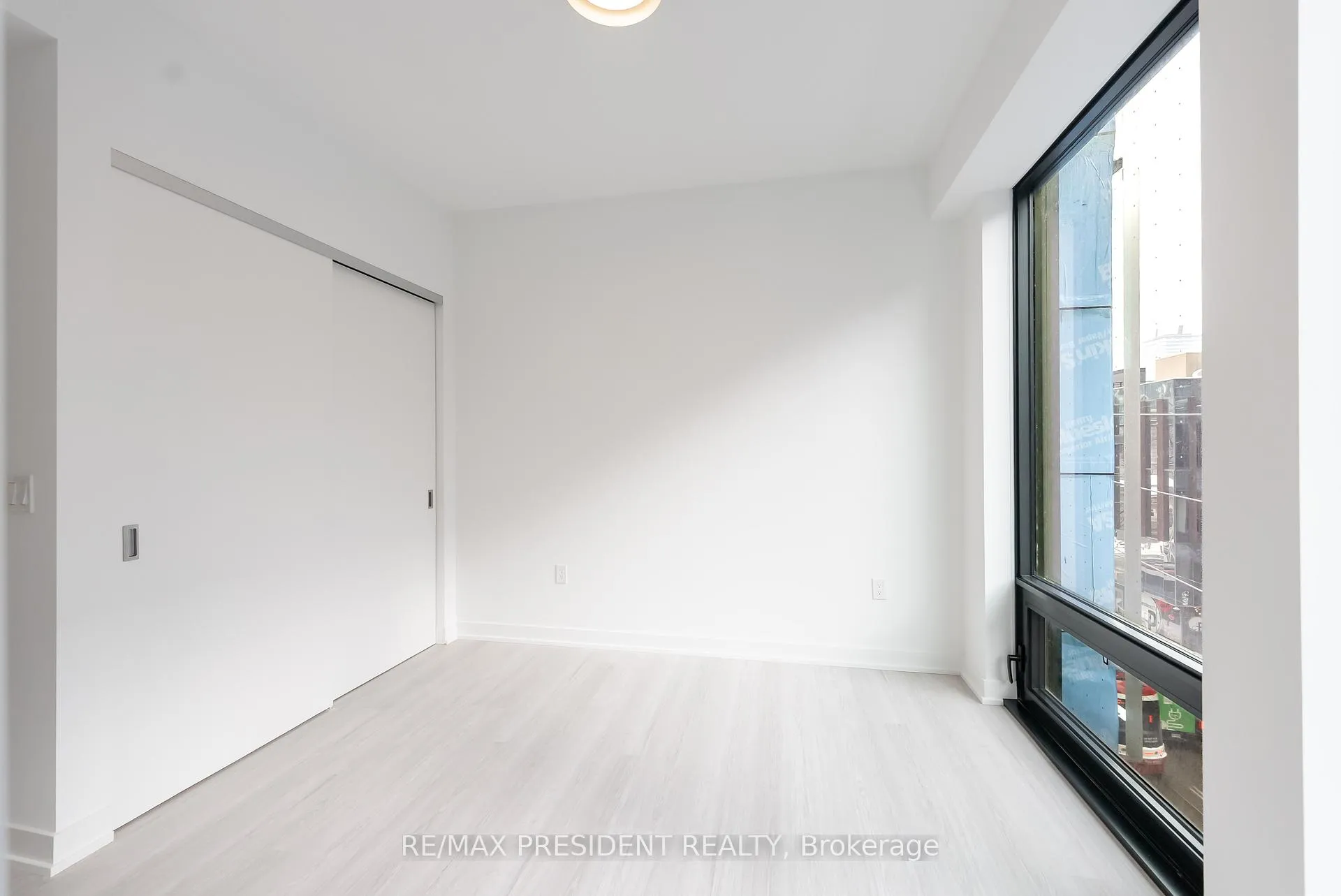 Photo 16 of Unit 402, 284 King Street E, Toronto, Moss Park — HOMEH