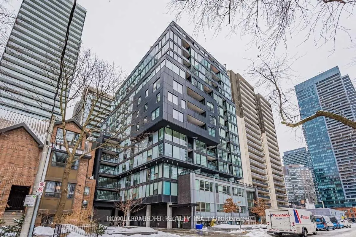 Front of Unit 304, 17 Dundonald St Street