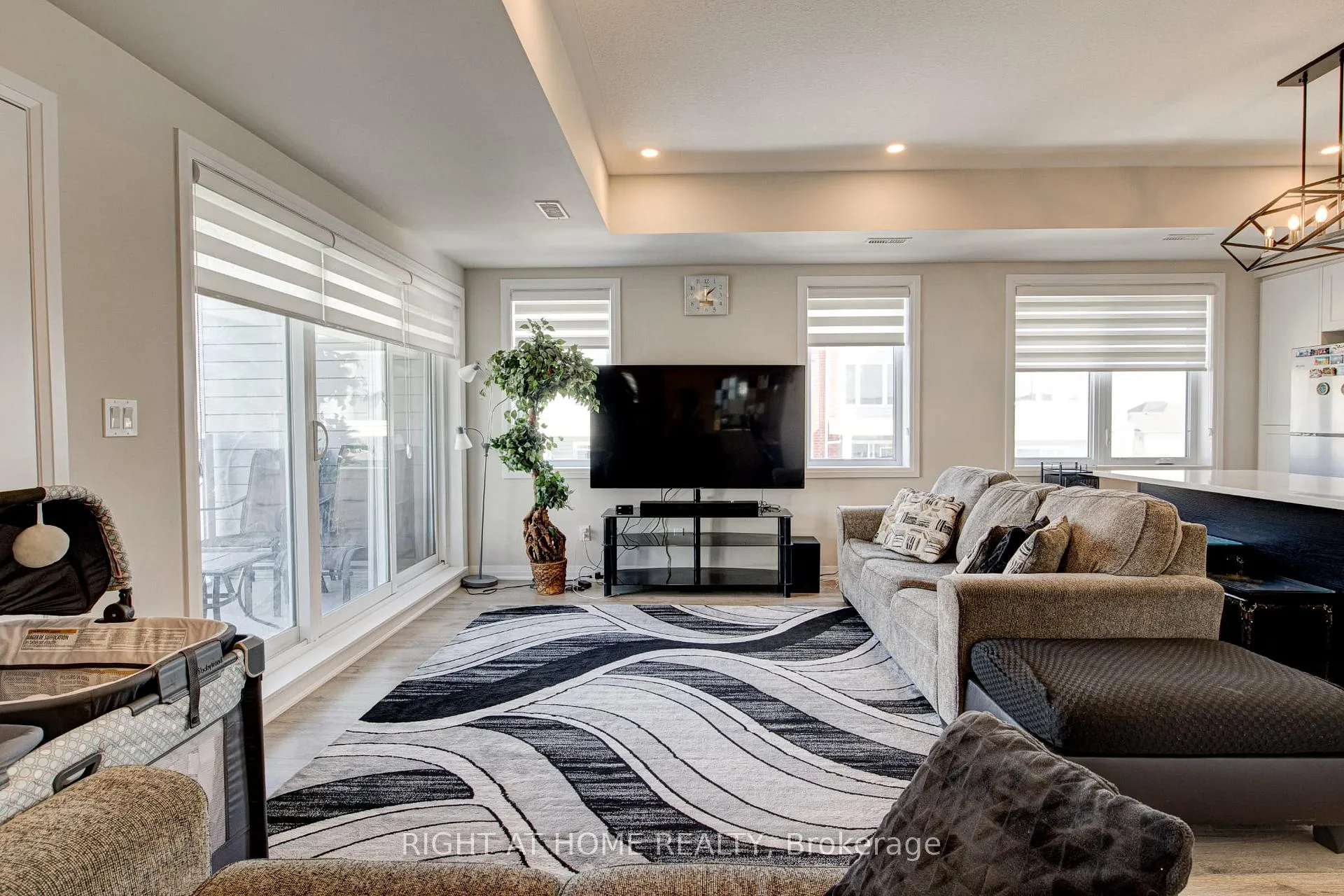 Photo 20 of 34 Vitality Drive, Kitchener, Trussler — HOMEH
