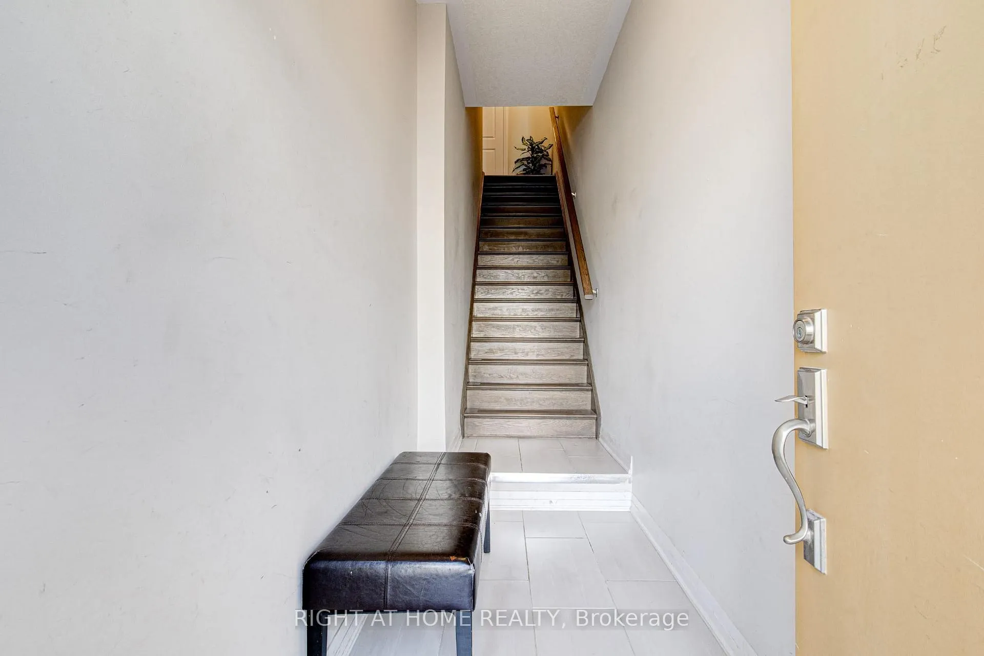 Photo 22 of 34 Vitality Drive, Kitchener, Trussler — HOMEH