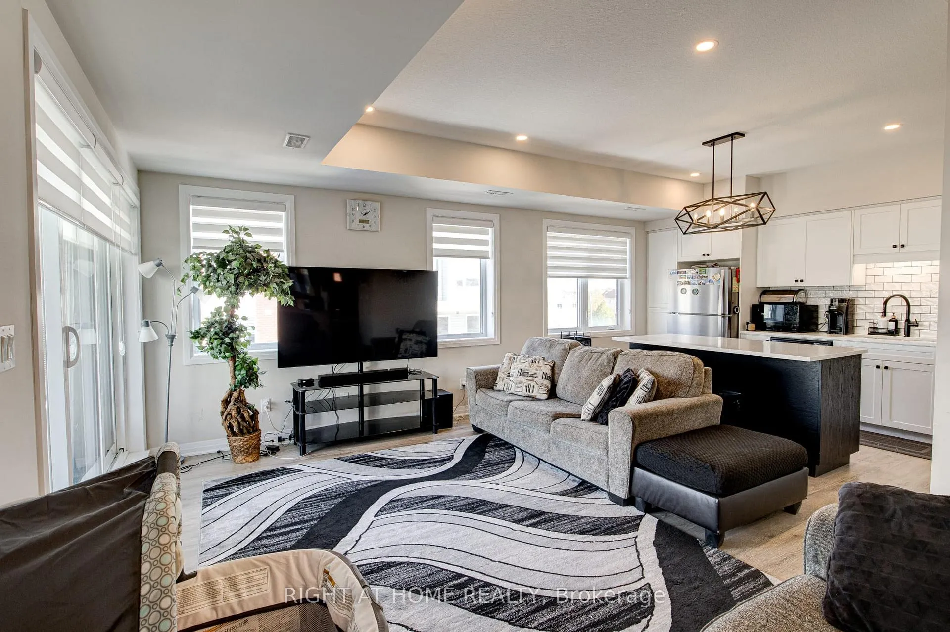 Photo 23 of 34 Vitality Drive, Kitchener, Trussler — HOMEH