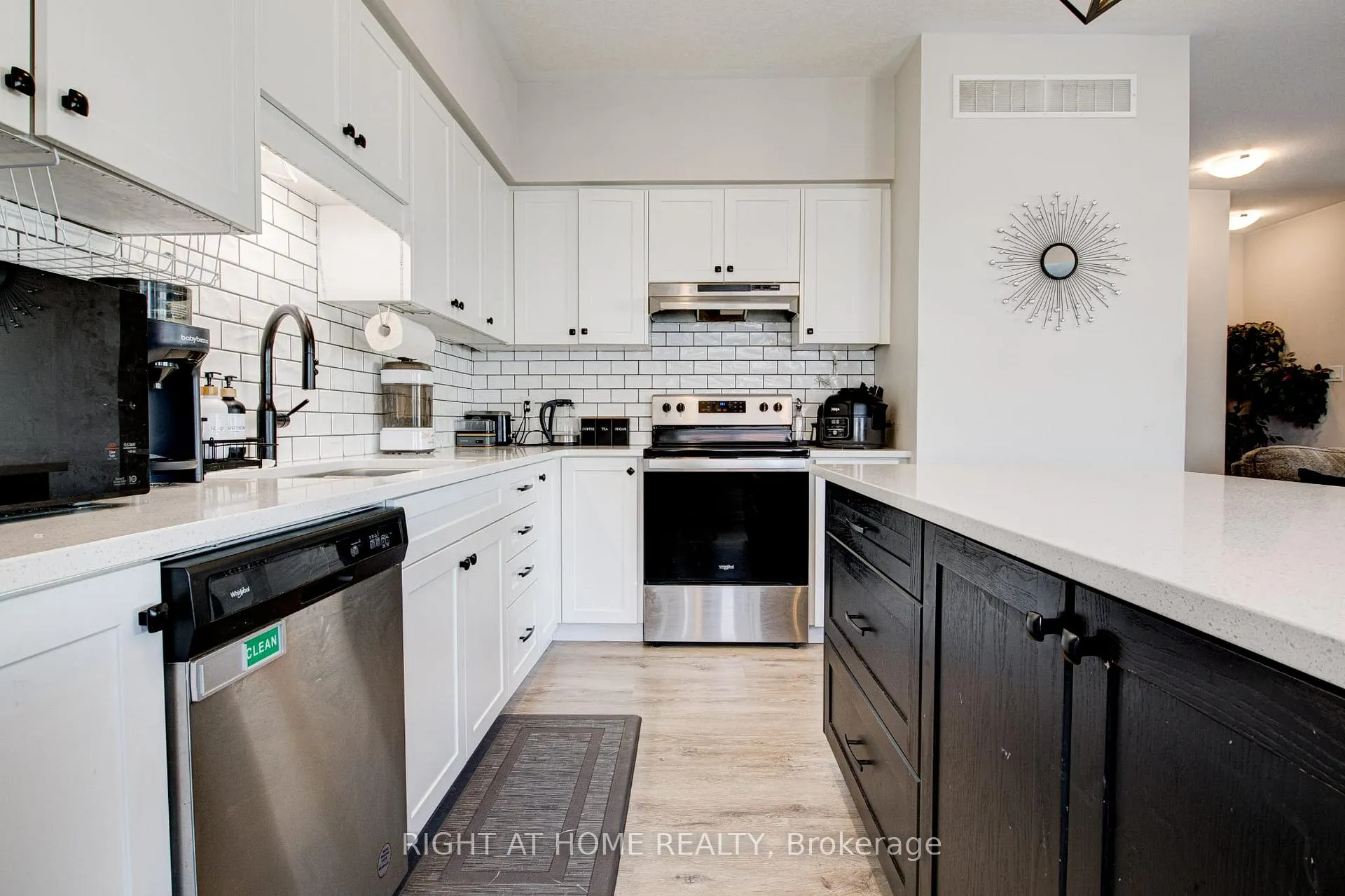 Photo 40 of 34 Vitality Drive, Kitchener, Trussler — HOMEH