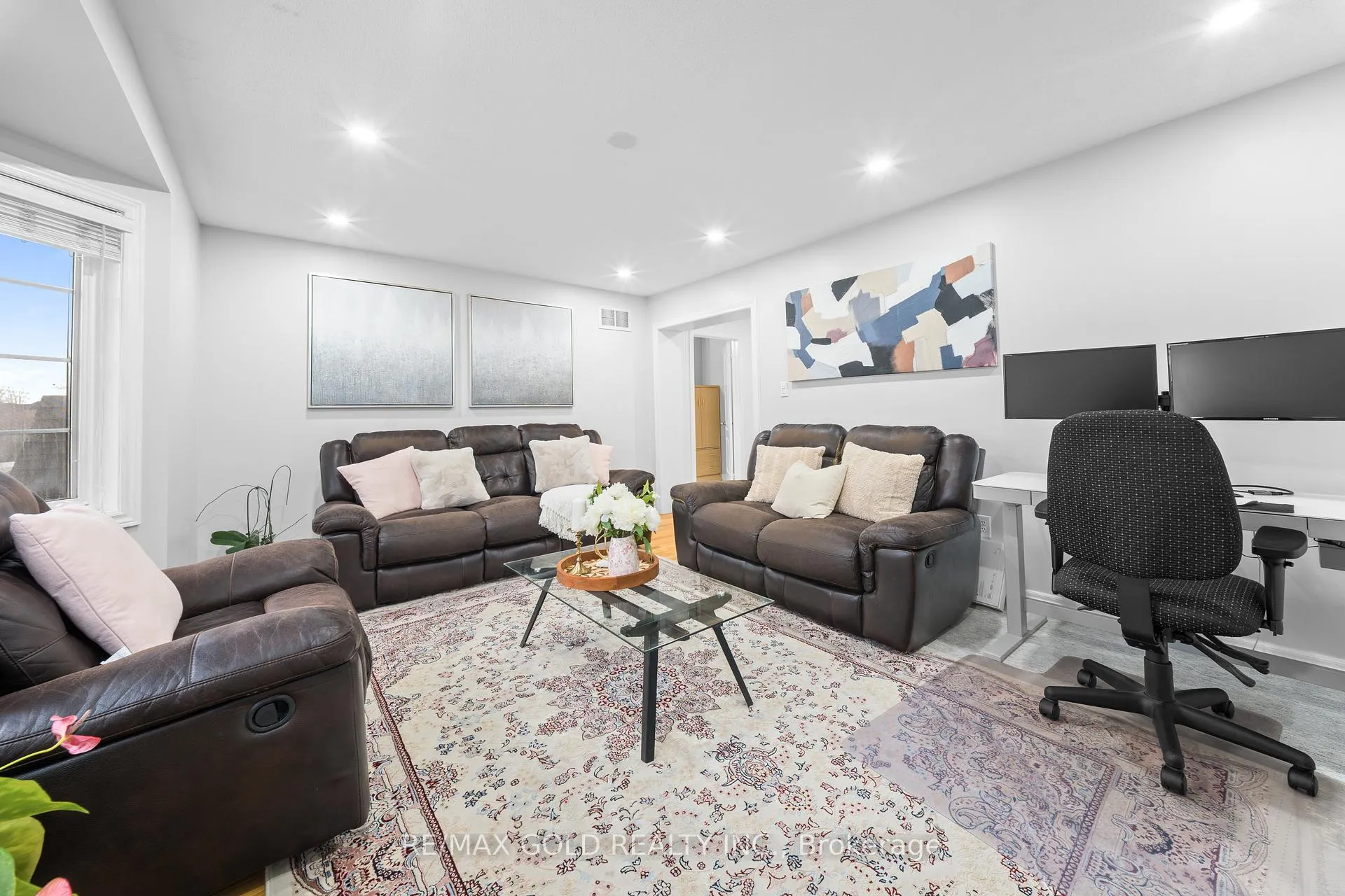 Photo 19 of 36 Ocean Ridge Drive E, Brampton, Sandringham-Wellington — HOMEH