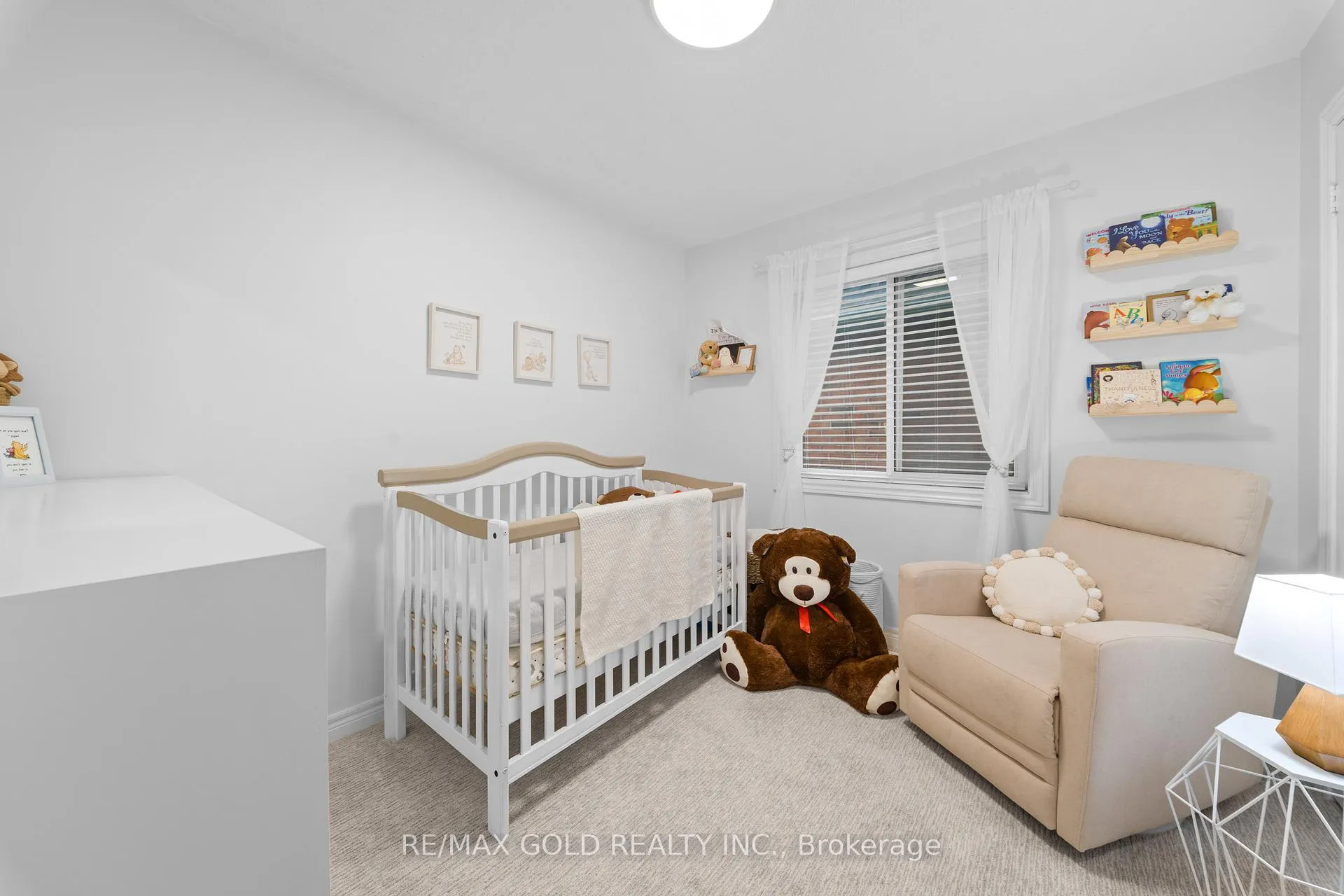 Photo 32 of 36 Ocean Ridge Drive E, Brampton, Sandringham-Wellington — HOMEH