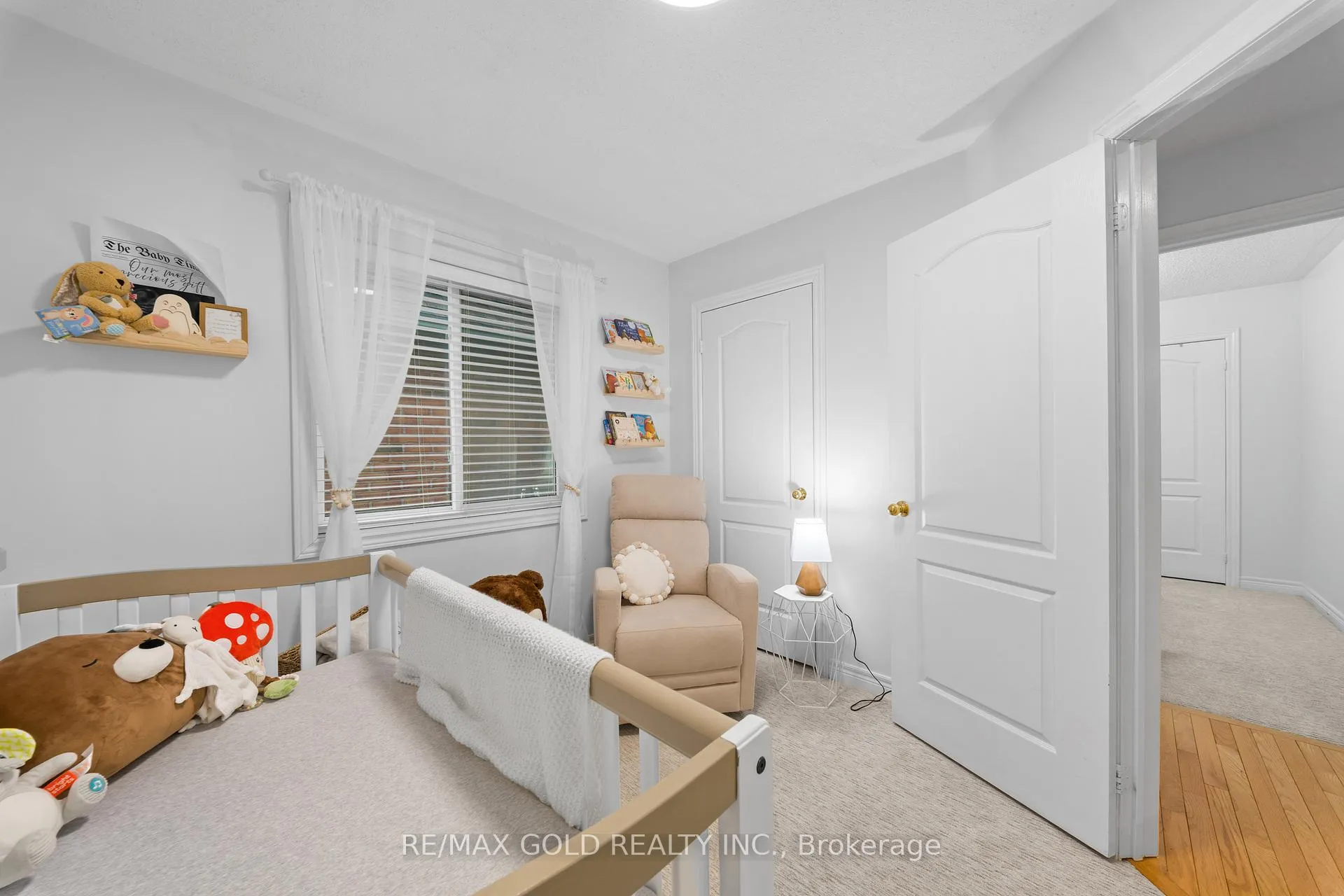 Photo 33 of 36 Ocean Ridge Drive E, Brampton, Sandringham-Wellington — HOMEH