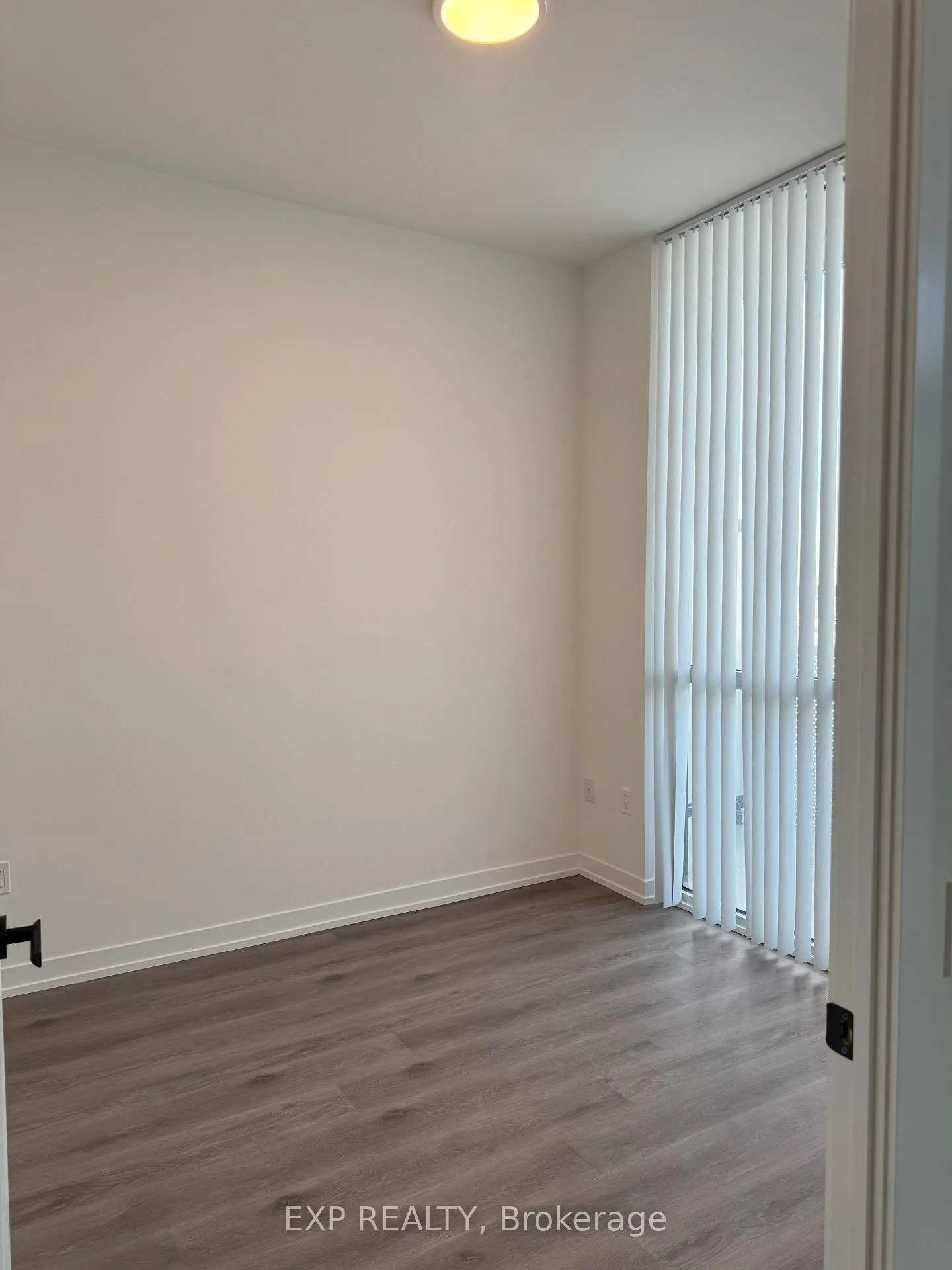 Photo 9 of Unit 615, 225 Commerce Street, Vaughan, Vaughan Corporate Centre — HOMEH