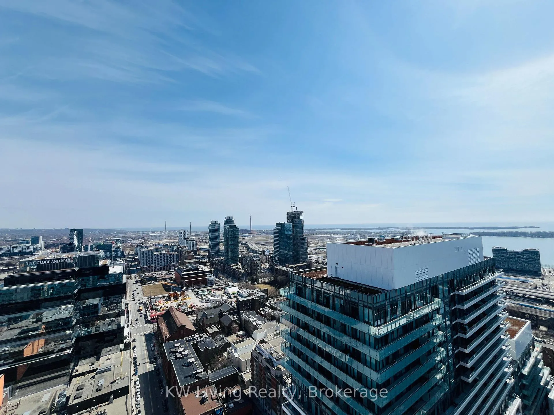 Photo 13 of Unit 4006, 180 Front Street E, Toronto, Moss Park — HOMEH